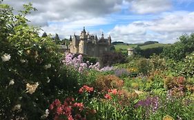 Tweedbank
